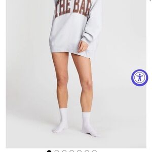 The bar - L VARSITY SWEATSHIRT LT HEATHER GREY/CHOCOLATE